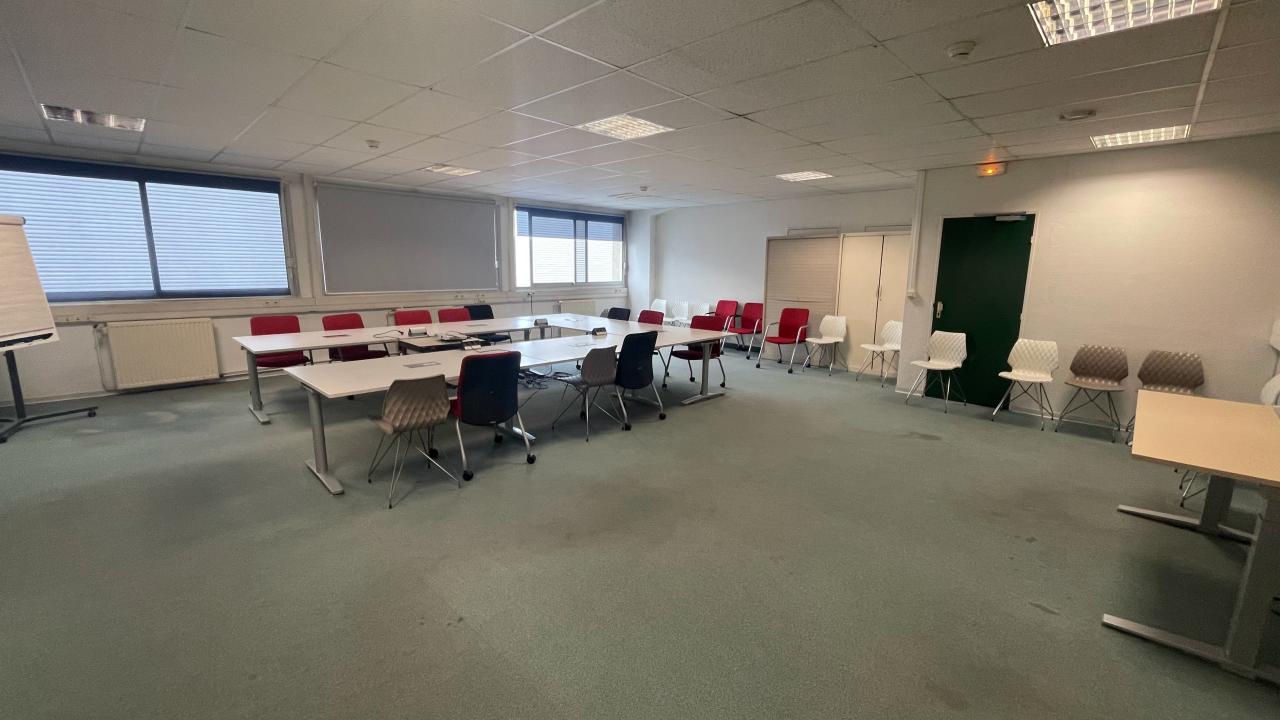 Local d'activité Buc 5836m² Location local d'activité Buc Yvelines OLACT2531259 23